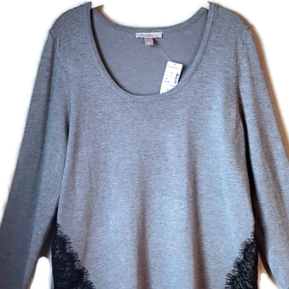 Roz & Ali Classic Gray Pullover Eyelash Lace L NWT
